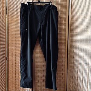 Wrangler Outdoor comfort olive drab joggers size 38 short